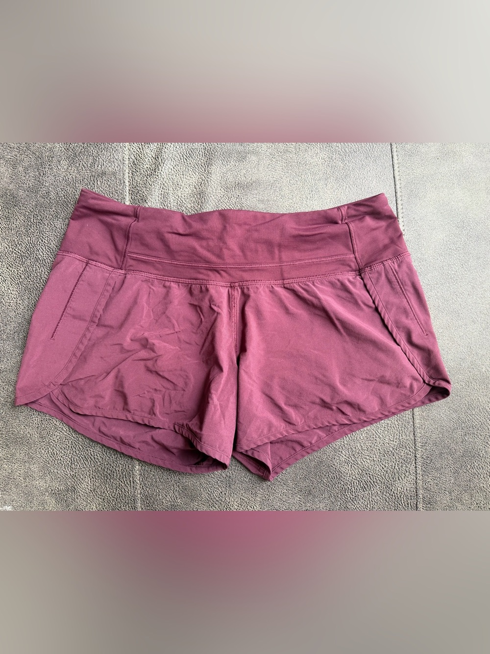 Lululemon Speed Up High Rise Short 2.5”